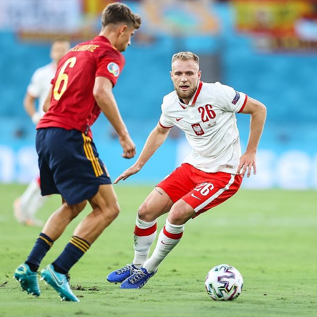 瑞典队完胜波兰队，奥恰洛夫刷新纪录的简单介绍