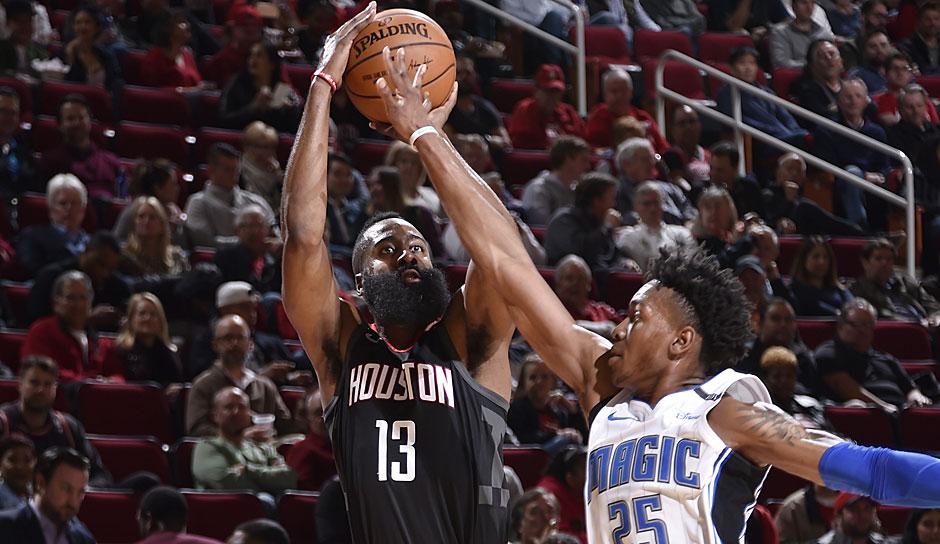 新疆队碾压尼克斯，克莱关键制胜