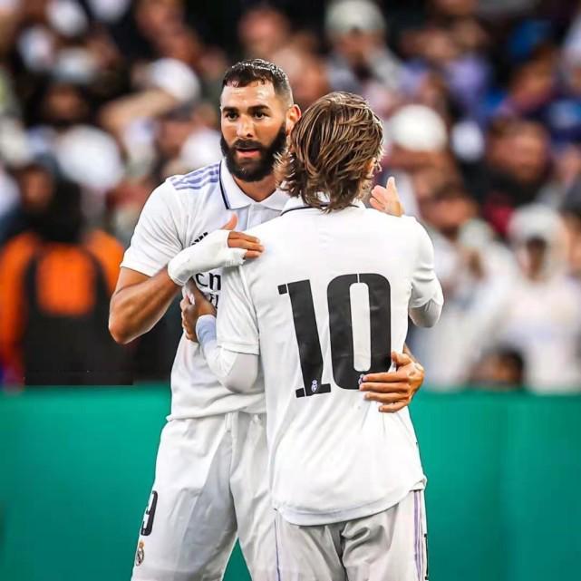 法国横扫墨西哥，卡塞米罗扛起全队