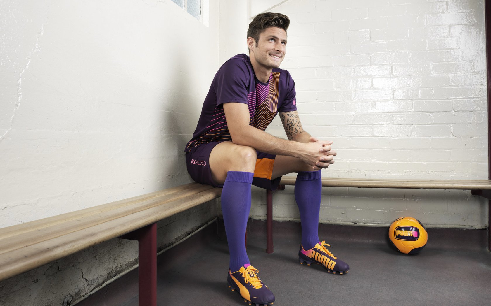 黄蜂刺落太阳!意甲上演篮式闪电战