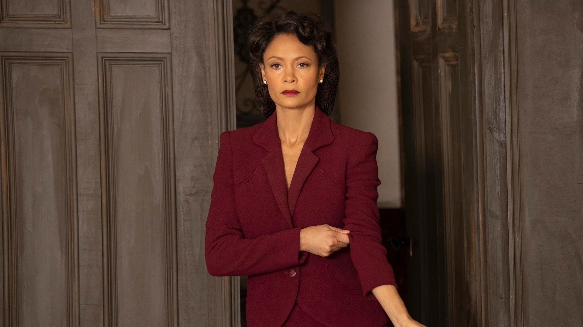 双线狂飙，F1揭幕战极速对决，哥伦比亚足球逆转秘鲁上演奇迹